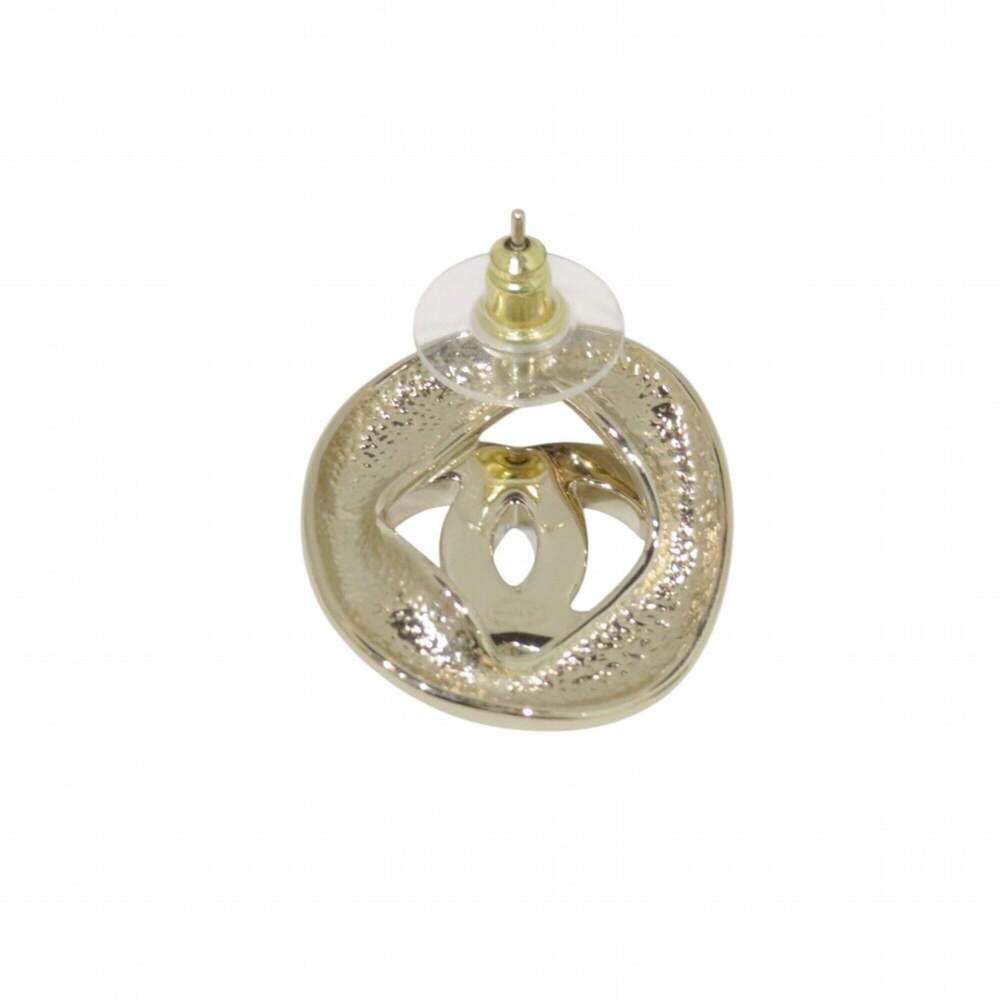 CHANEL Authentic Earrings - Picture 3 of 9